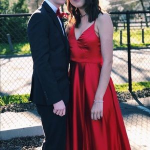 super cute red prom dress!!!❤️❤️❤️